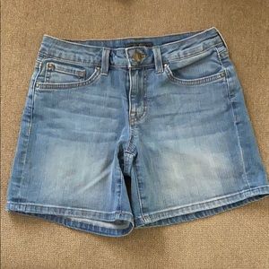 Jessica Simpson low rise shorts